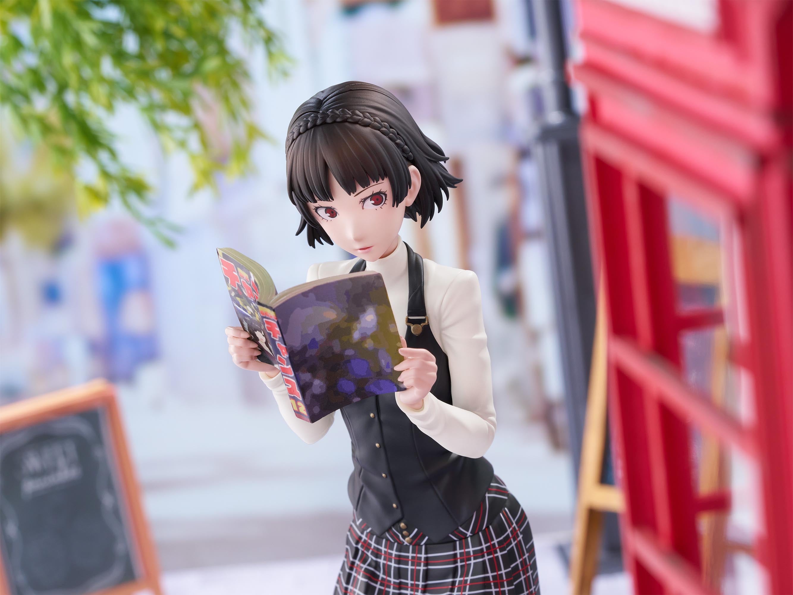 新島真 1/7スケールフィギュア｜ペルソナ5 ザ・ロイヤル – フィギュア