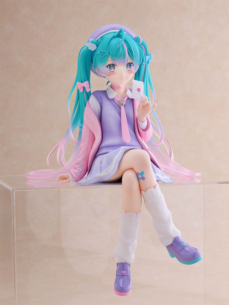 テニトルの「初音ミク」のBIGぬーどるストッパーフィギュア,Hatsune Miku BIG Noodle Stopper Figure from Tenitol