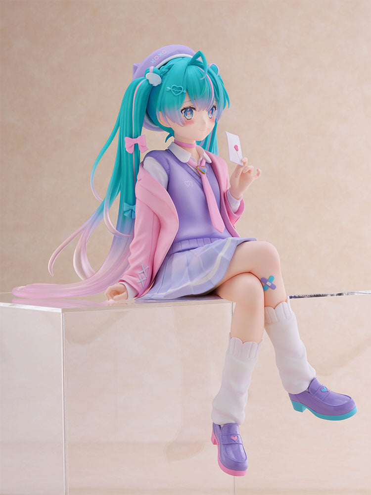 テニトルの「初音ミク」のBIGぬーどるストッパーフィギュア,Hatsune Miku BIG Noodle Stopper Figure from Tenitol