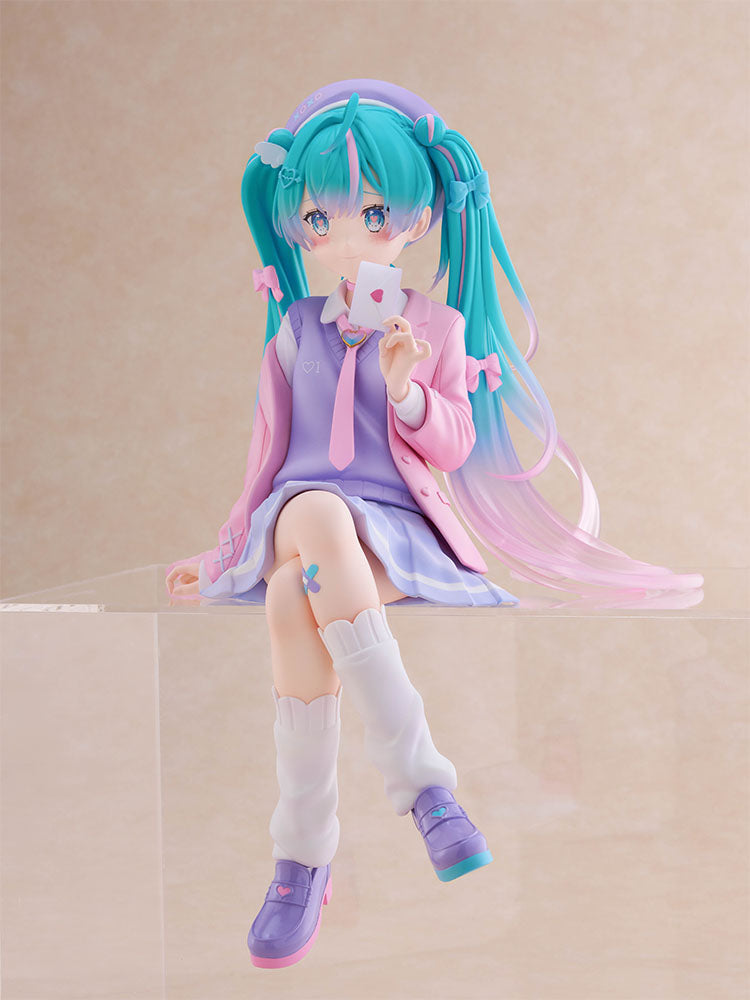 テニトルの「初音ミク」のBIGぬーどるストッパーフィギュア,Hatsune Miku BIG Noodle Stopper Figure from Tenitol