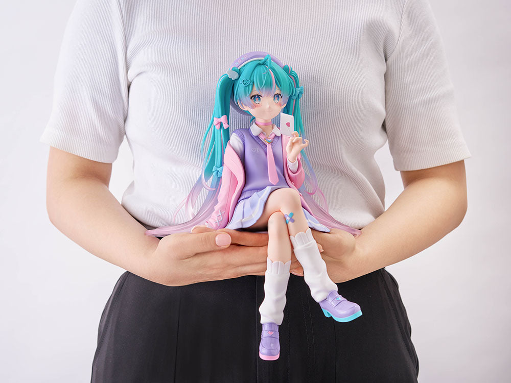 テニトルの「初音ミク」のBIGぬーどるストッパーフィギュア,Hatsune Miku BIG Noodle Stopper Figure from Tenitol