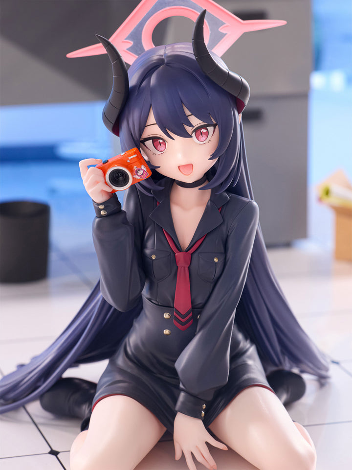 チアキ メモリアルロビーVer. 1/7スケールフィギュア｜ブルー