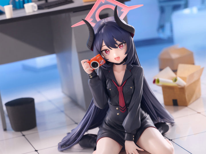 チアキ メモリアルロビーVer. 1/7スケールフィギュア｜ブルー