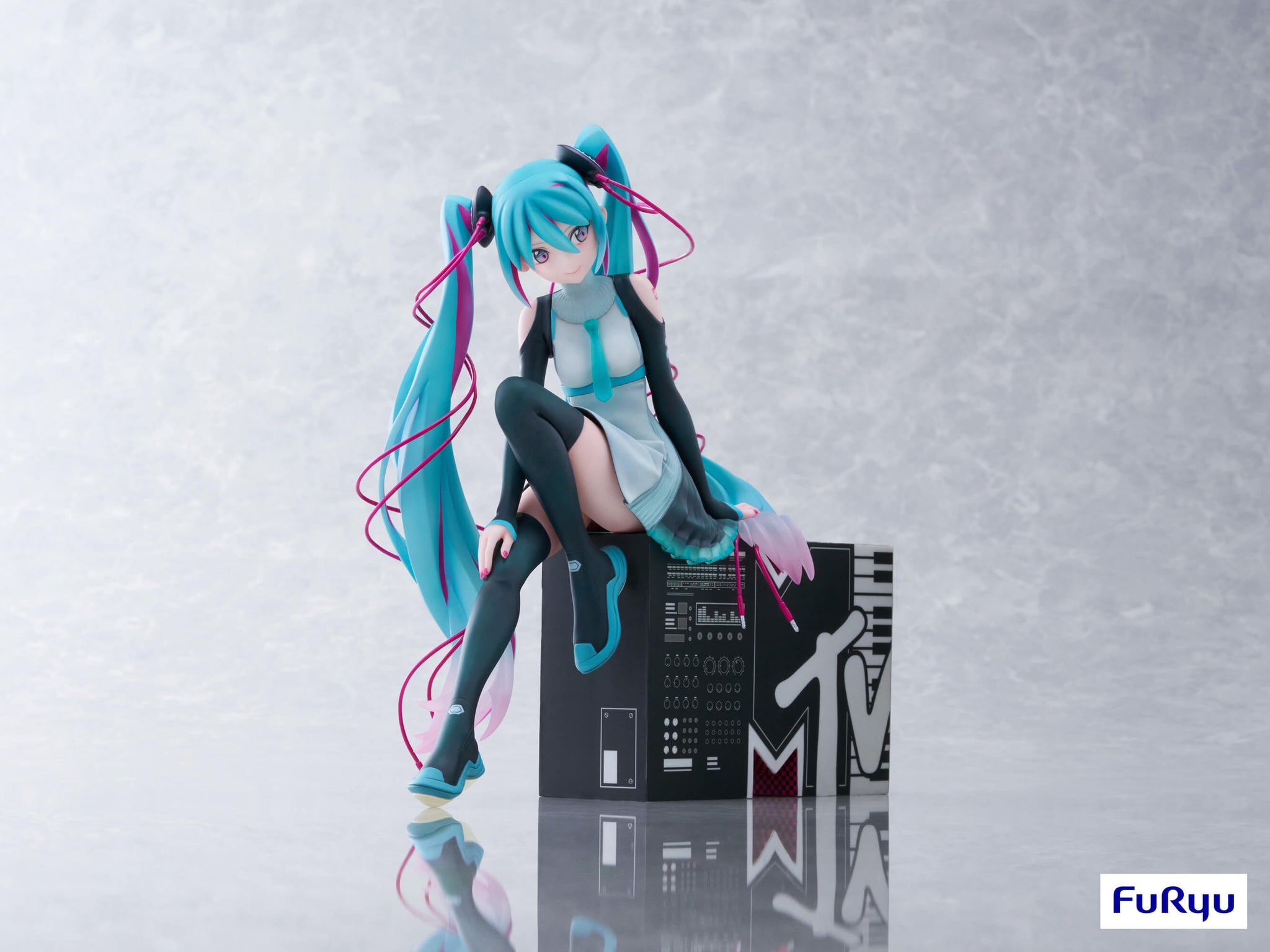 初音ミク×MTV 1/7スケールフィギュア – フィギュア通販はFURYU HOBBY MALL