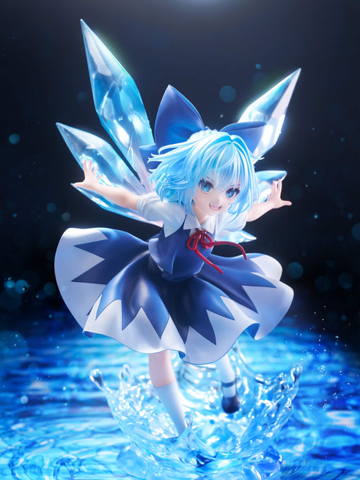 フェネクスの「東方Project」チルノのフィギュア,Touhou Project Cirno figure from FNEX