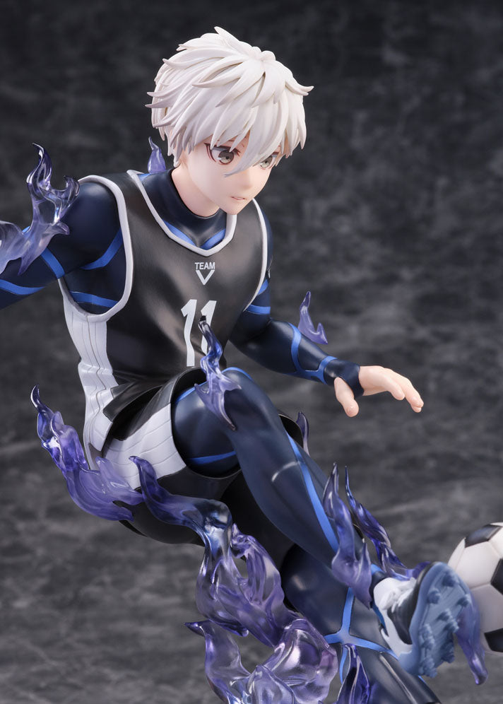 凪 誠士郎 1/7スケールフィギュア – フィギュア通販はFURYU