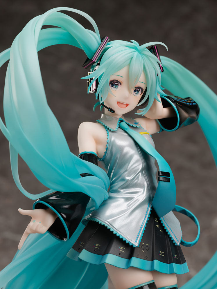 初音ミク・クロニクル 1/7スケールフィギュア – フィギュア通販